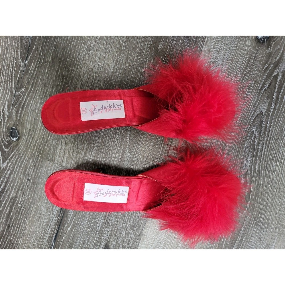Fredericks of Hollywood Red Feather Kitten Heel Sandals Sz 10 - Picture 2 of 6